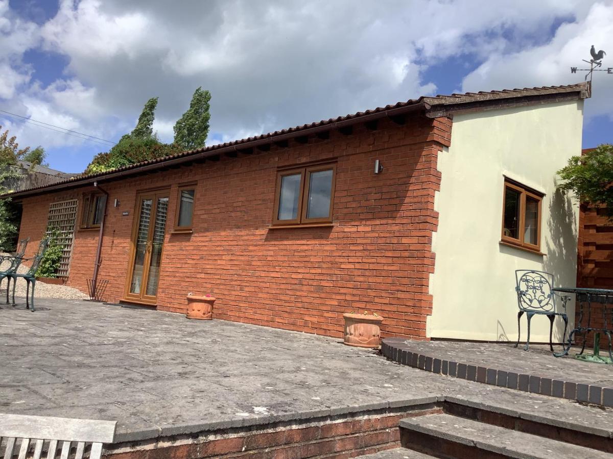 Woodcutters Barn, Overlooking Ledbury & Malvern Hills מראה חיצוני תמונה