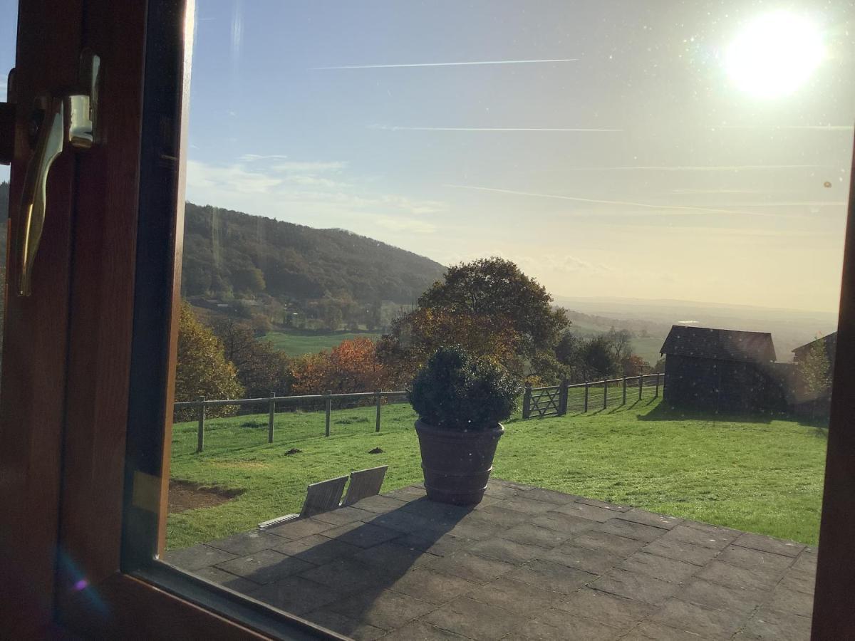 Woodcutters Barn, Overlooking Ledbury & Malvern Hills מראה חיצוני תמונה